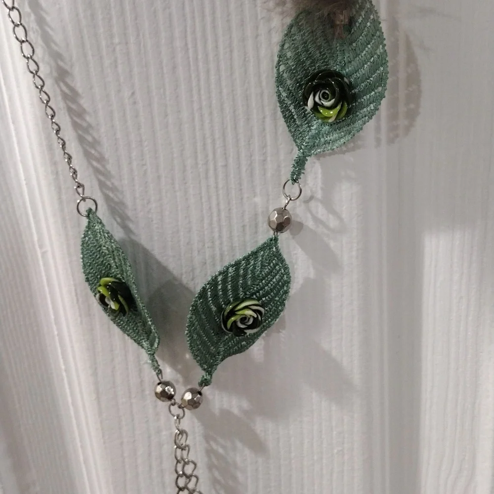 Women's Silver Tone Feather Green Leaf Flower Design Necklace, Matching Earrings